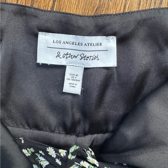 & other stories - floral dress - size 4 - Picture 8 of 9